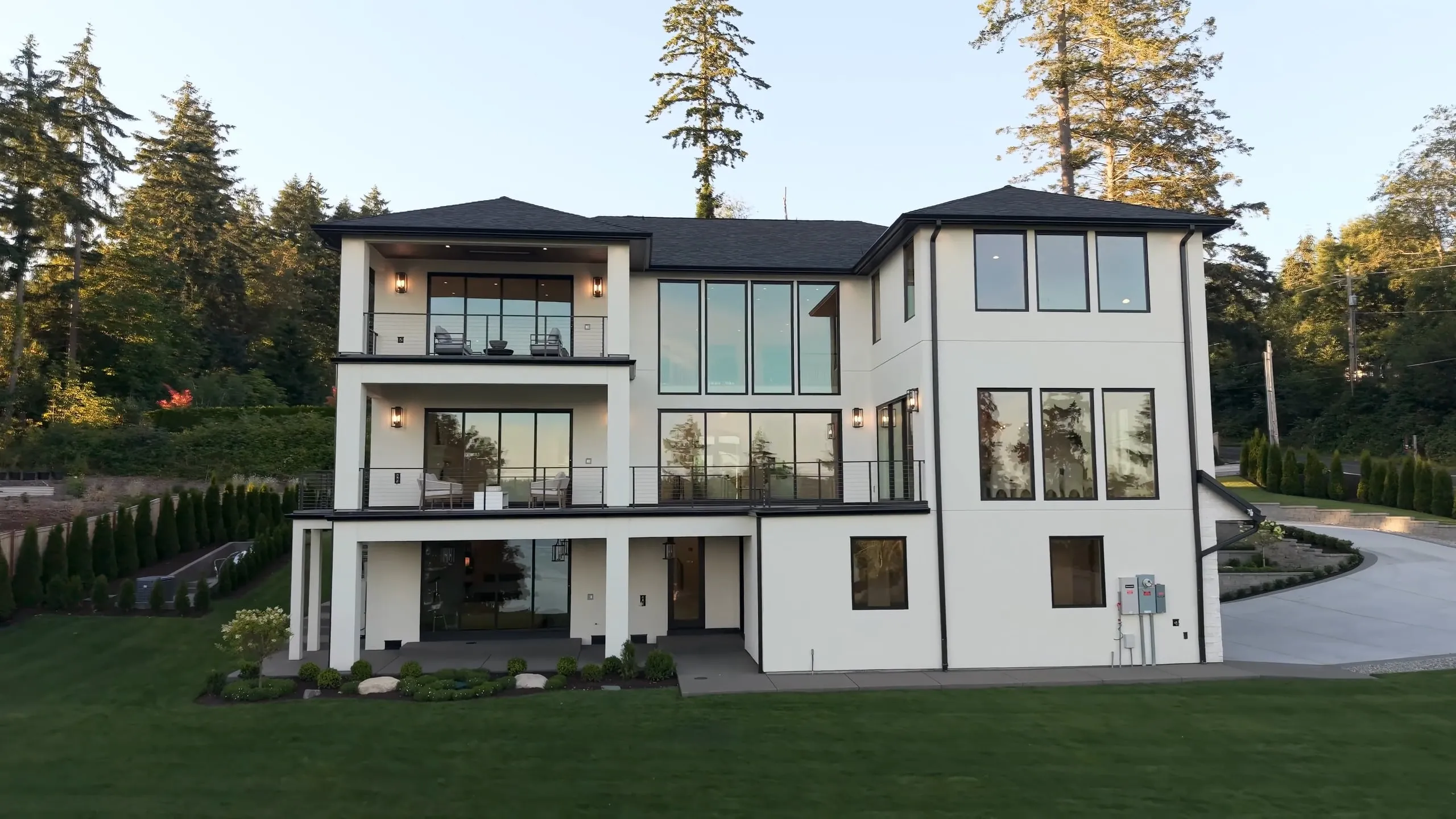 Still from the CROMWELL DRIVE NW listing film