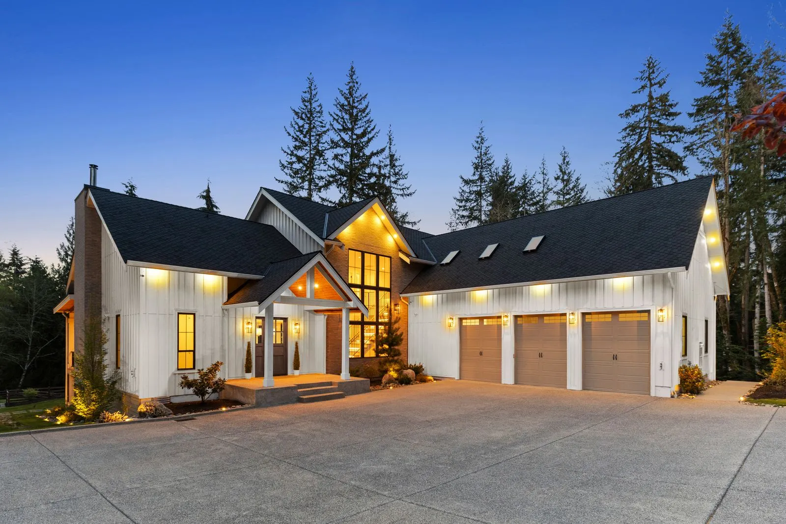 Zillow showcase craftsman twilight exterior